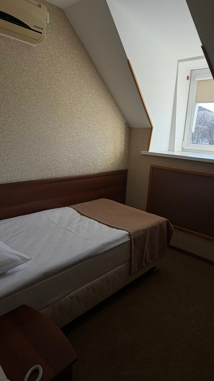 Standard Single room (single bed)
