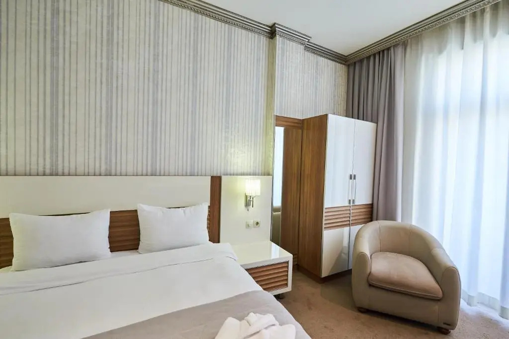 Boulevard Side Hotel - Chambres