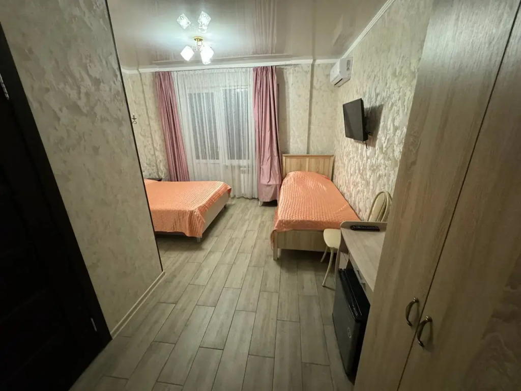 Трёхместный номер Comfort с балконом в Олимпия