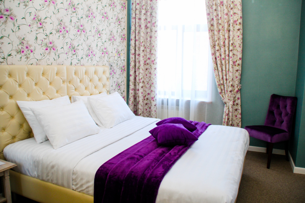 Superior Double room with city view (full double bed)