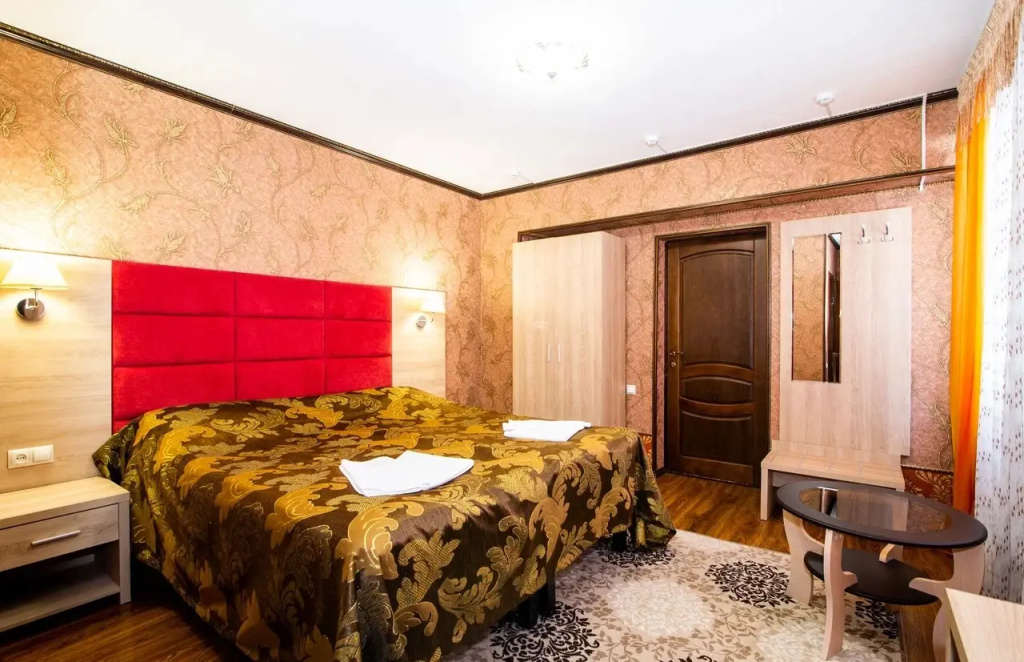 Standard Double room full double bed