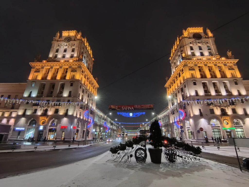 Апартаменты Апартаменты InterLoft 4 Old Town Free Parking Wi-Fi 100/50 Smart TV в Минске