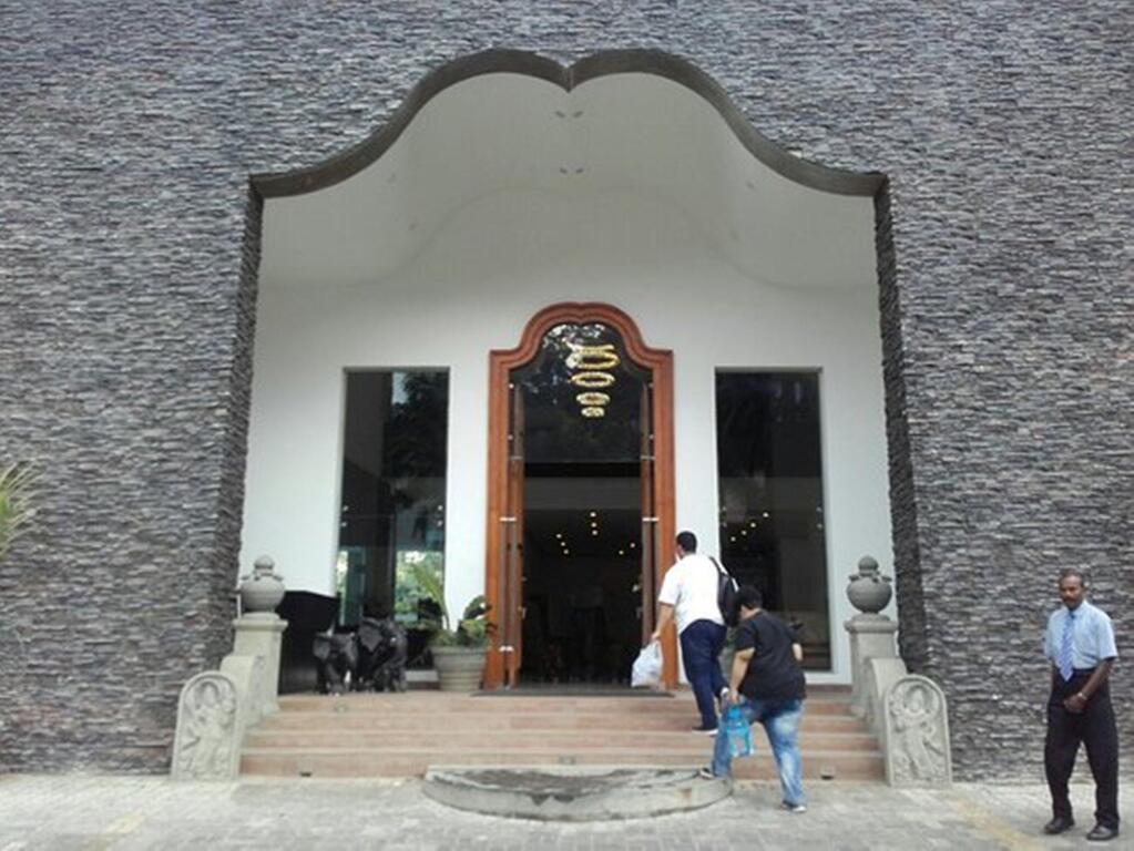 Royal Kandyan