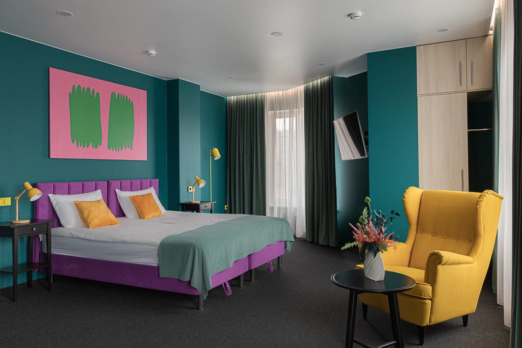 Lõnin Hotel Room Type - Double Junior Suite full double bed