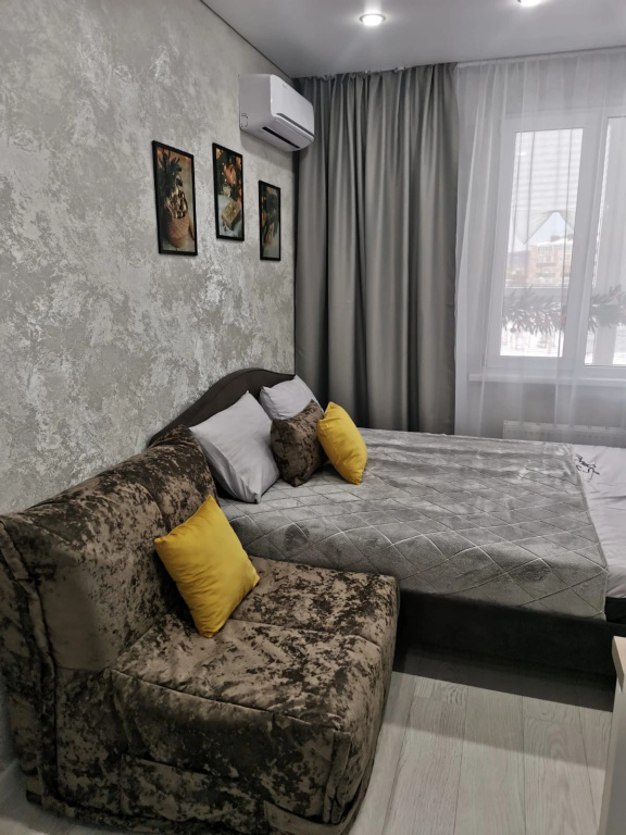 Studiya V Yablonevom Flat — 2