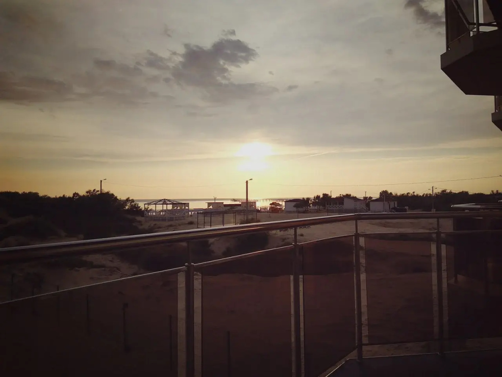 Balcony & Terrace