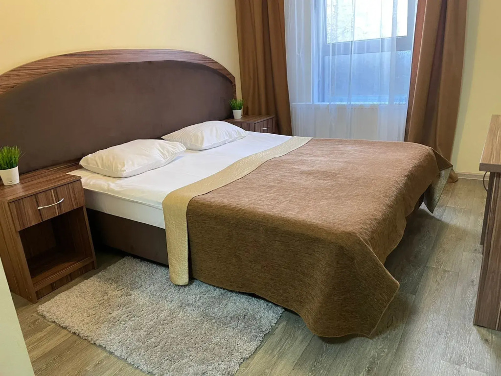 Отель Хиллс