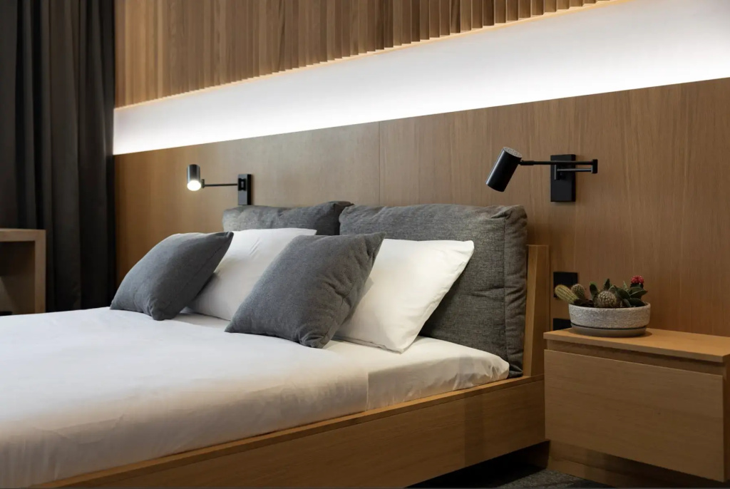 Standard Double room (full double bed)