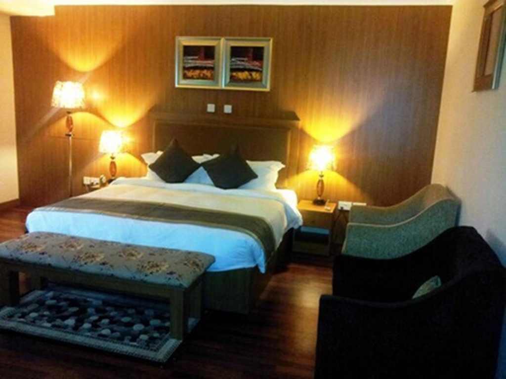 Executive Suite