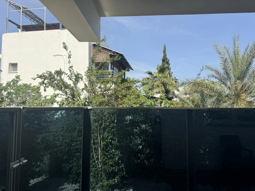 Prostornye v Chastnom Komplekse Apartments
