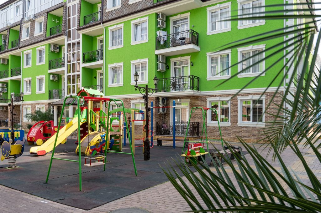 Апартаменты Red Apartments Арт Лайт Сити (Дефо) — фото