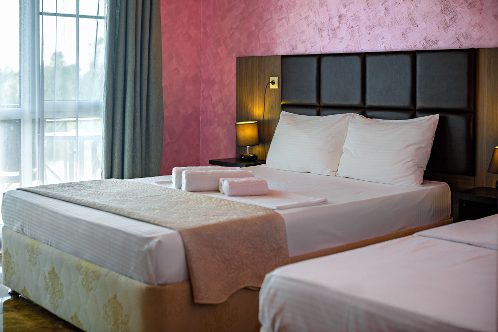 Трёхместный номер (3 этаж) Делюкс с балконом в Eco Life