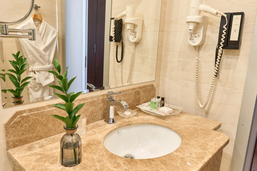 Двухместный номер Superior с балконом и с красивым видом из окна двуспальная кровать в Kainar