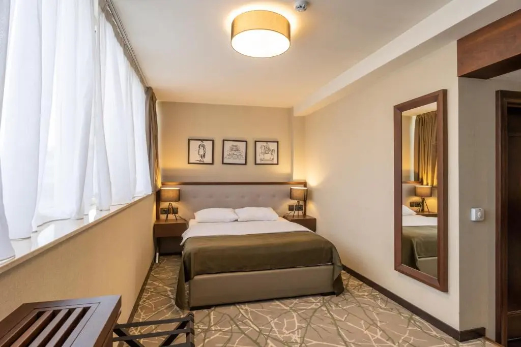 Superior Double room (full double bed)