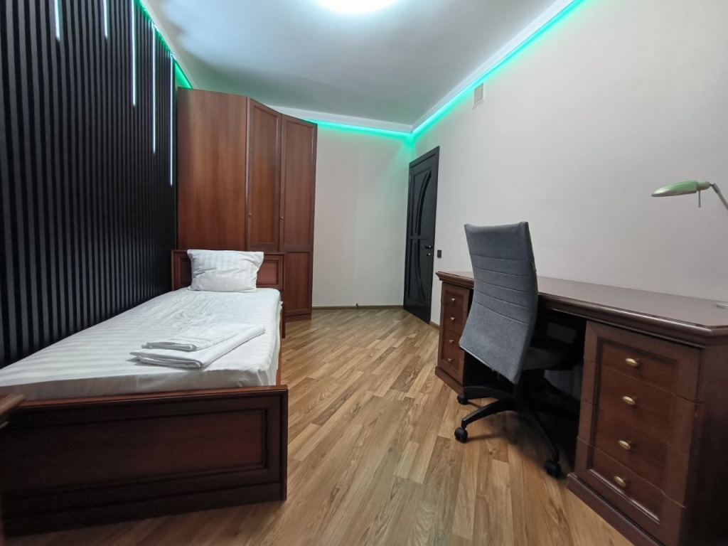 Abakan Apart s dzhakuzi Flat – Bild 5
