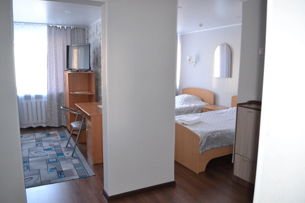 2 Bedrooms Standard Double room with view (full double bed)