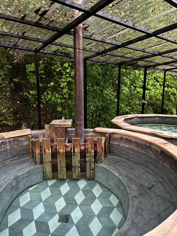 Люкс с красивым видом из окна в Koban Spa Resort