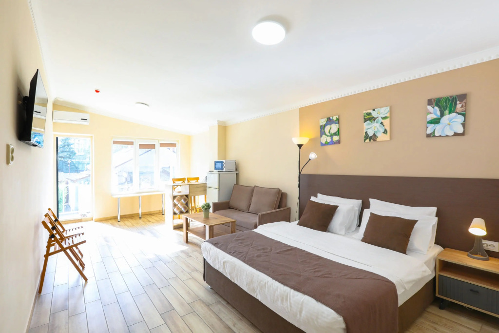 Гостевой дом Гостевой Дом Центральный в Новороссийске