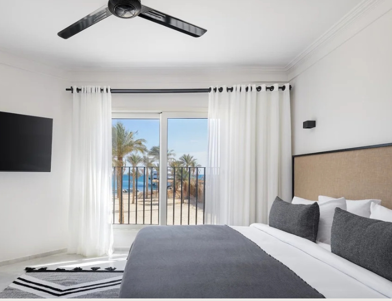 2 Bedrooms Chalet seafront