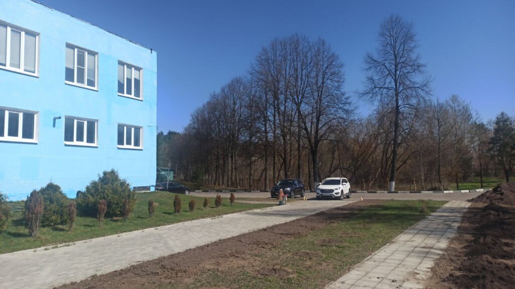 Серебряный родник куровское. Санаторий серебряный Родник Куровское. Серебро Родник санаторий Куровское. Серебряный Родник Куровское фото. Профилакторий серебристый Красноярск.