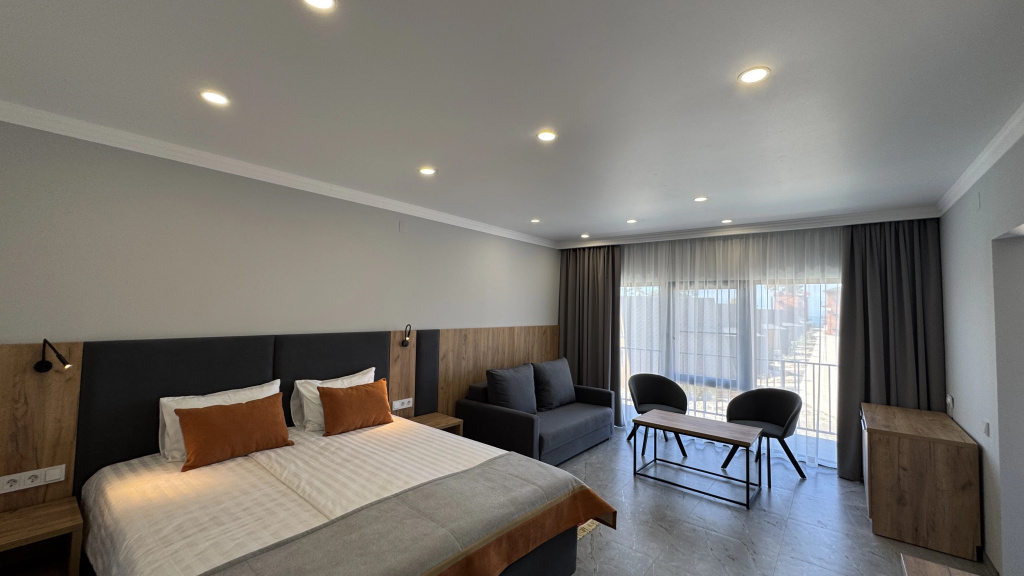 Junior Suite with balcony and with sea view