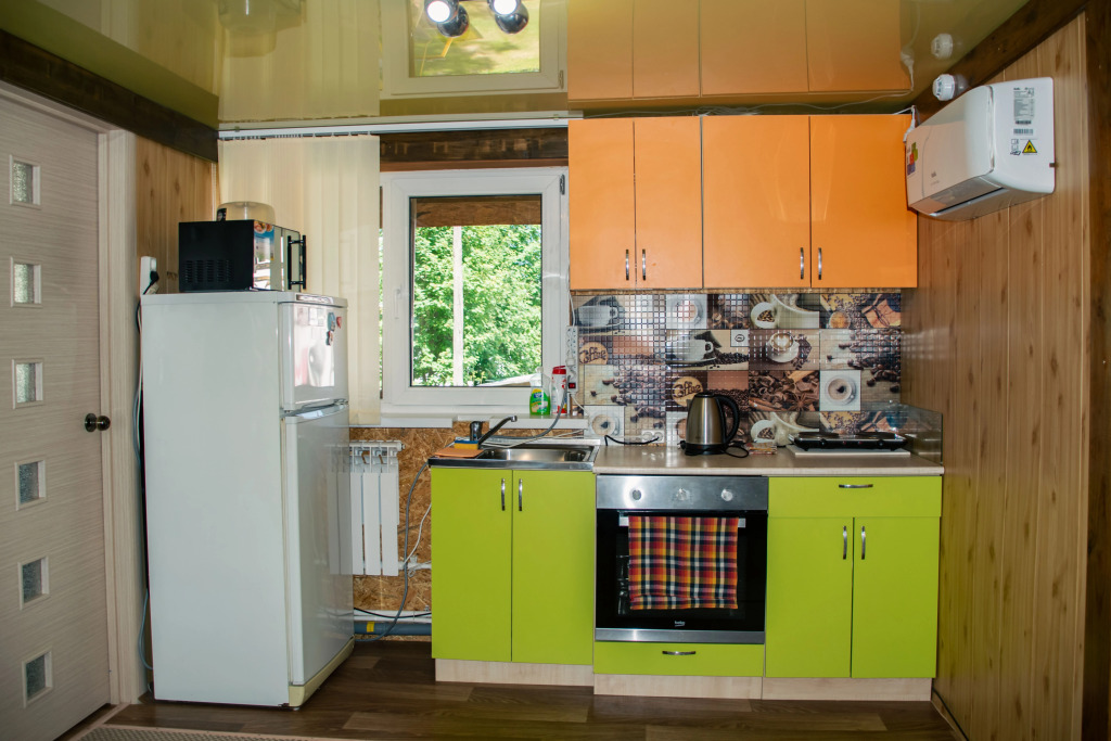 Студия с балконом и с красивым видом из окна в Манжерок