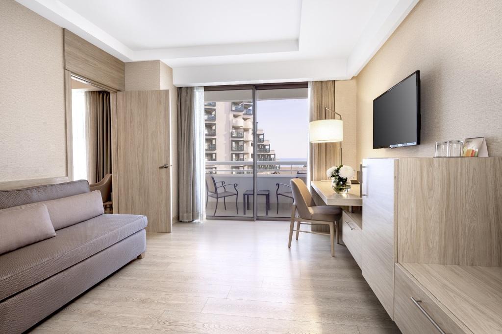 Двухместный полулюкс Deluxe двуспальная кровать в Concorde De Luxe Resort - Prive Ultra All Inclusive
