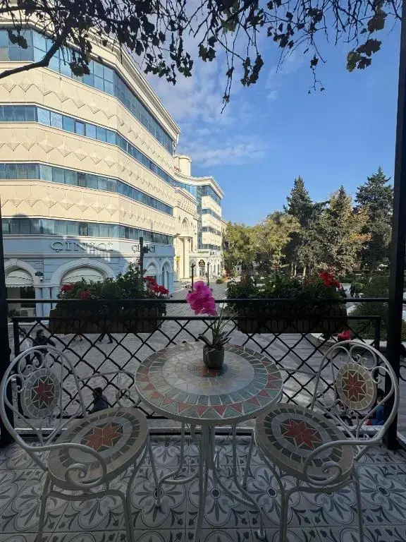 Nizami Central Park Hotel