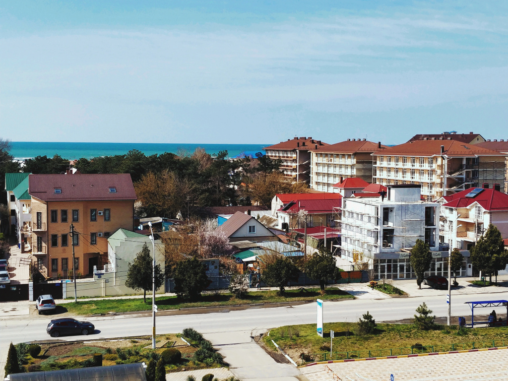 Beach & Waterfront
