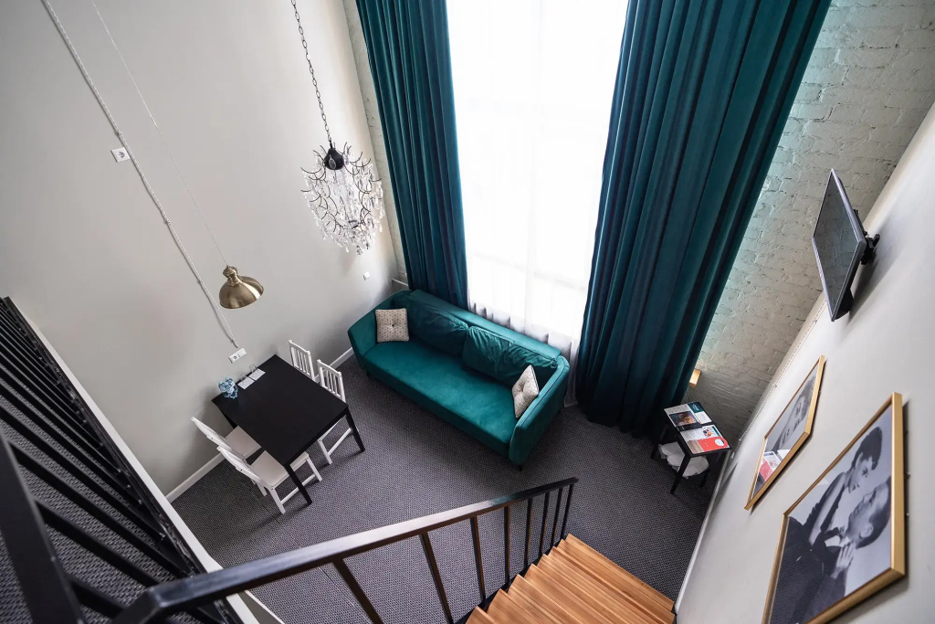 Balcony & Terrace