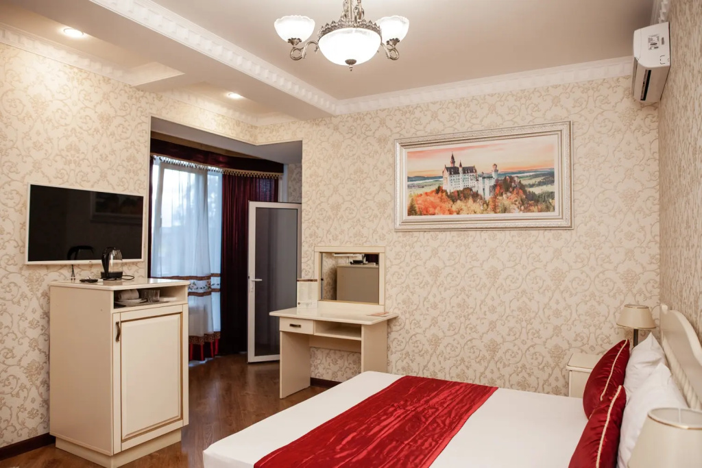 Comfort Double room with view (full double bed)
