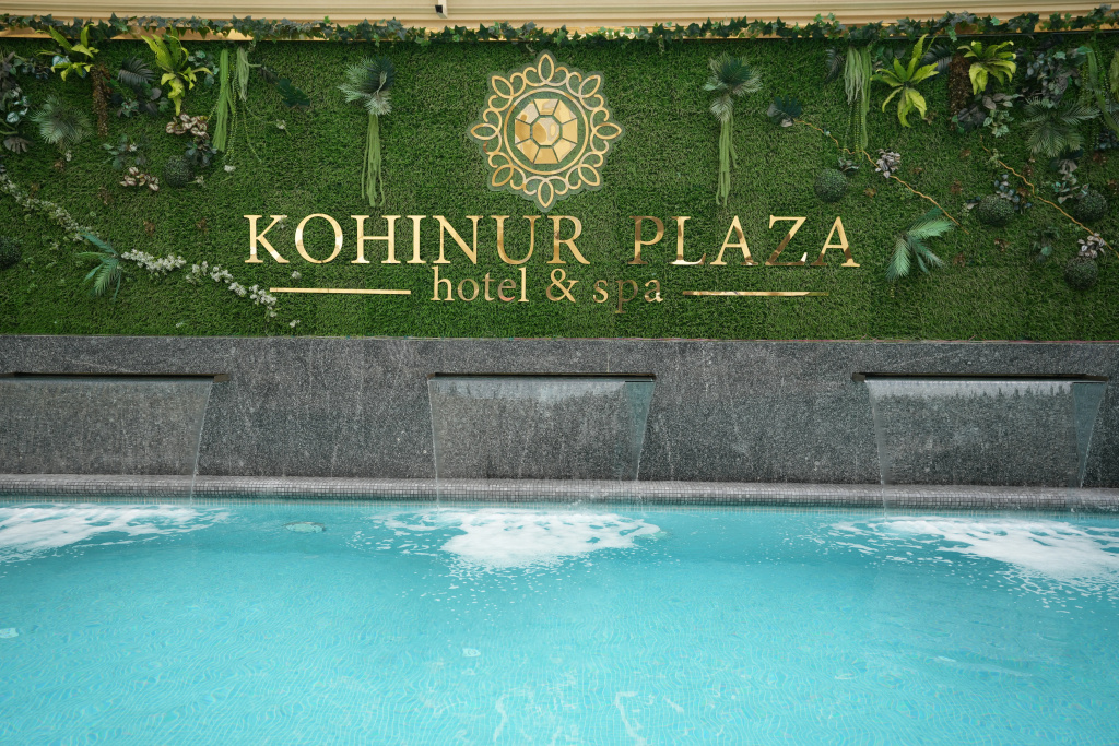 Отель Kohinur Plaza — фото