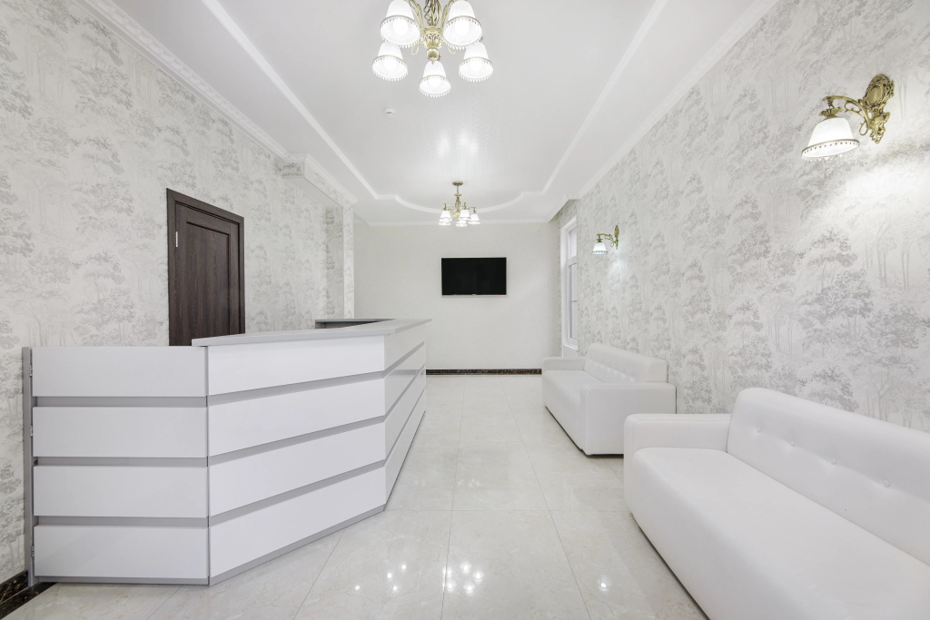 Lobby & Reception