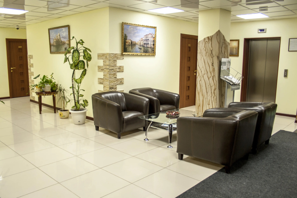 Lobby & Reception