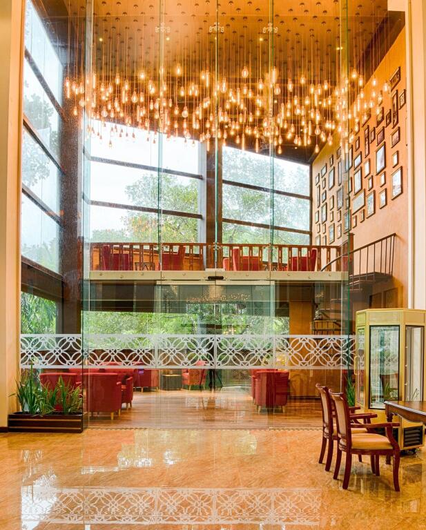 The Golden Crown Hotel