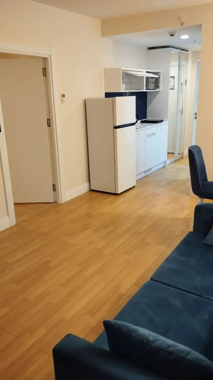 Апартаменты с отдельной спальней в Орби сити — фото