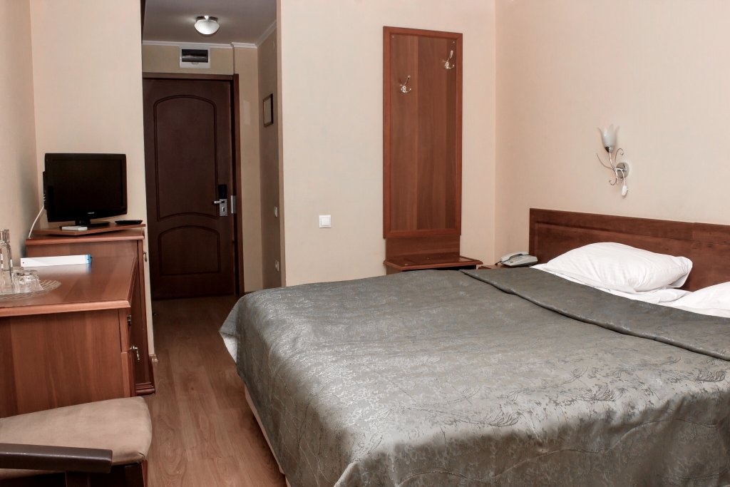 Brigantina Room Type - Standard Double room with city view full double bed