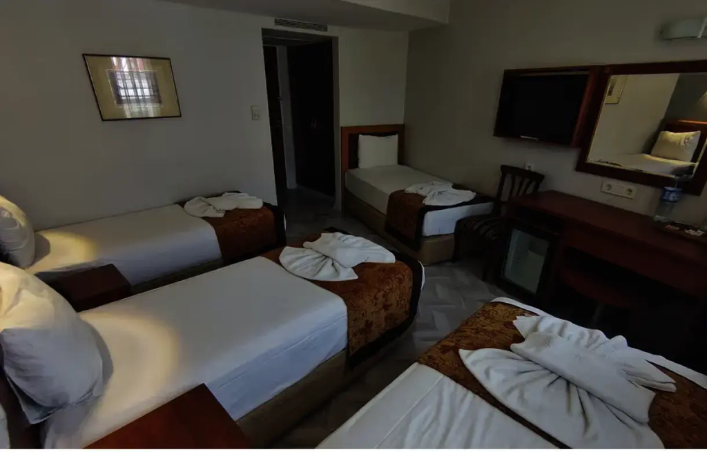 Standard Quadruple room