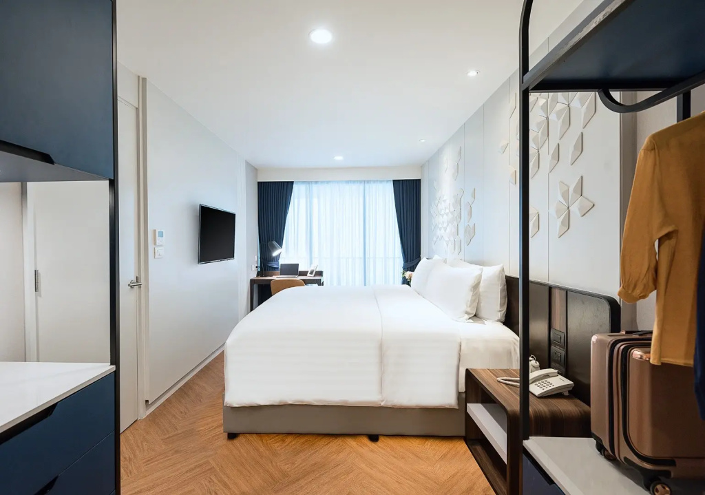 Amanta Hotel & Residence Sathorn Room Type - 1 Bedroom Premium Double room (full double bed)