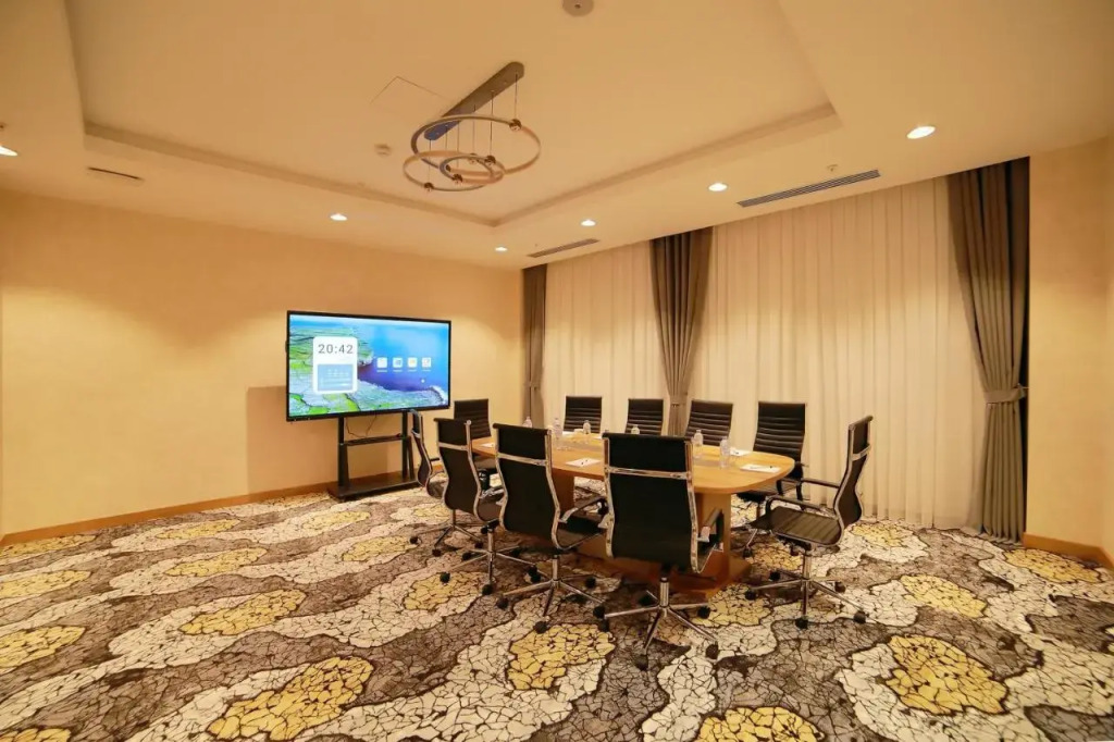 Отель Hilton Garden Inn Termez Airitom - фото 18