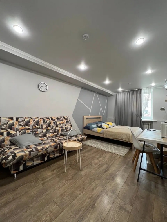2 Bedrooms Quadruple Apartment
