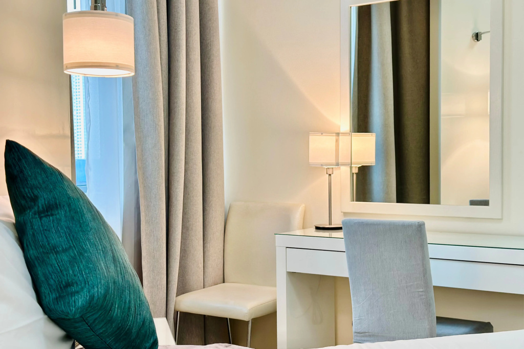 Апартаменты 1 Bedroomed Suit Full Burj Khalifa view! — фото
