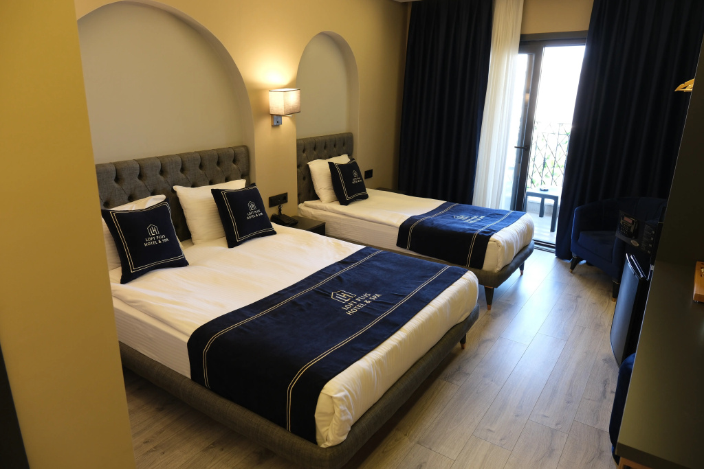 Deluxe Single room with balcony