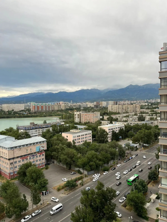 Panoramnaya Yevrodvushka Komfort Kalssa Flat