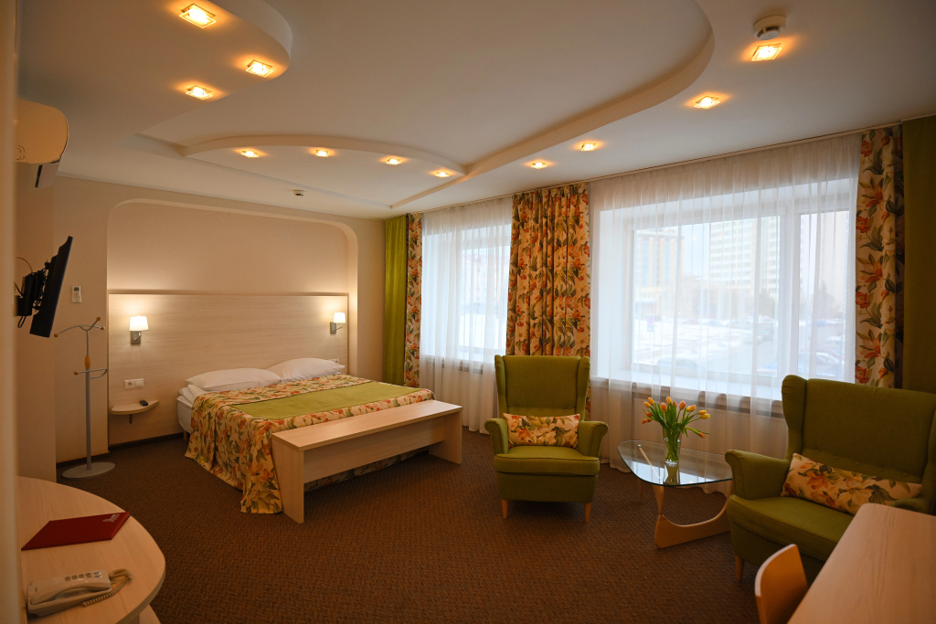 Mayak Hotel korpus Om Room Type - Double Junior Suite full double bed