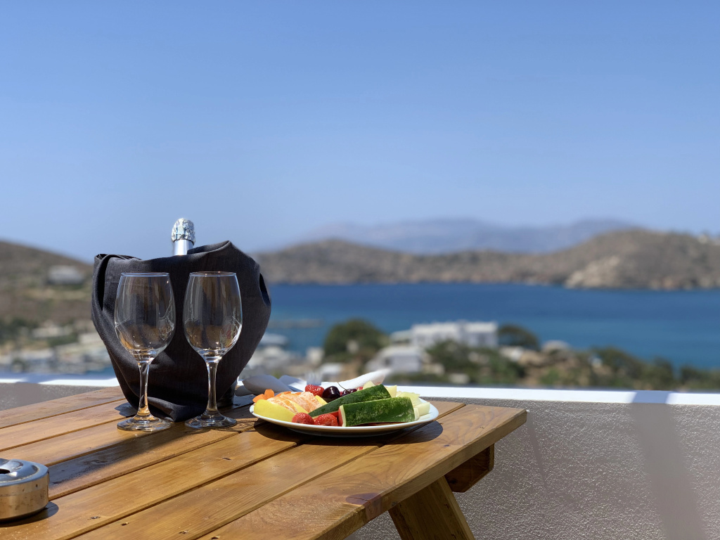 Apartment with balcony and with view