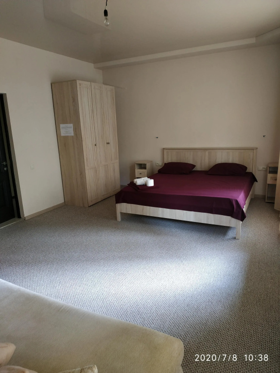 Standard Quadruple room with courtyard view