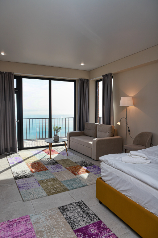 Double Junior Suite with sea view (full double bed)
