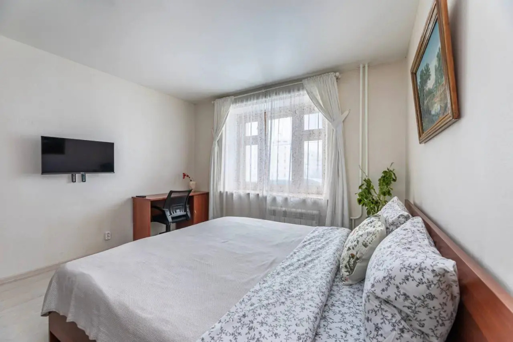 Отель Квартира Трехкомнатная с изолированными комнатами около Кремля в Казани