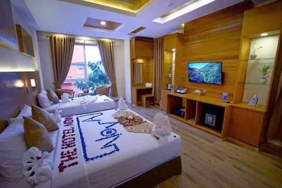 Triple Junior Suite with view